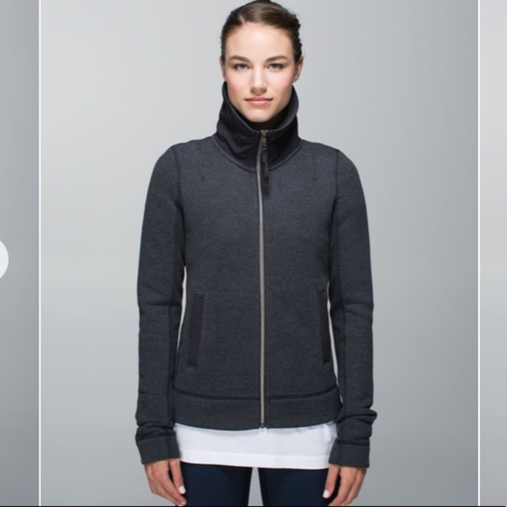 Lululemon En Route Zip Up Charcoal Jacket